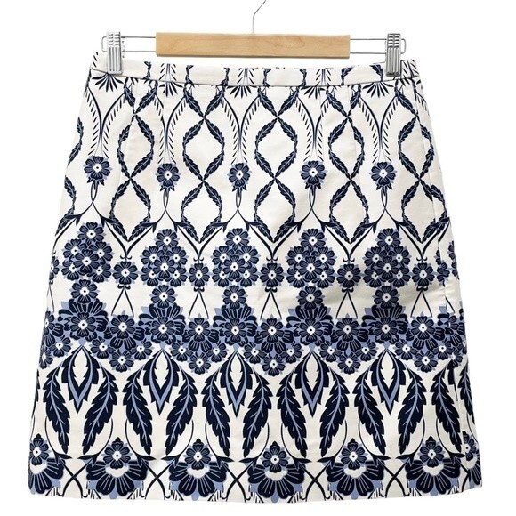NWT J. Crew Trellis Skirt Blue & White Floral Scroll Mini A-Line Skirt Size 4 - Picture 4 of 16